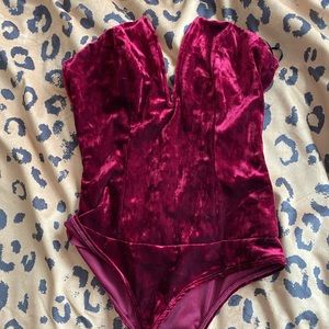 Fashion Nova Velvet Bodysuit